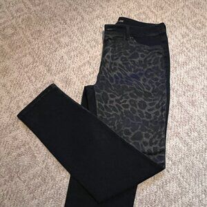 Chico's Platinum Gold Pattern Front Jeans